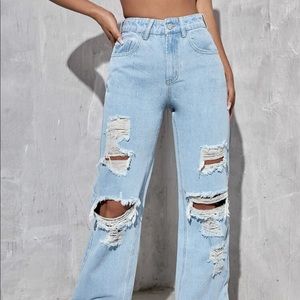 Ripped boyfriend jeans